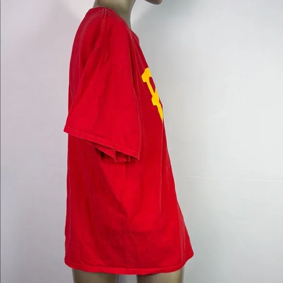 Disney Winnie The Pooh “Pooh” Graphic T-Shirt - Picture 5 of 6